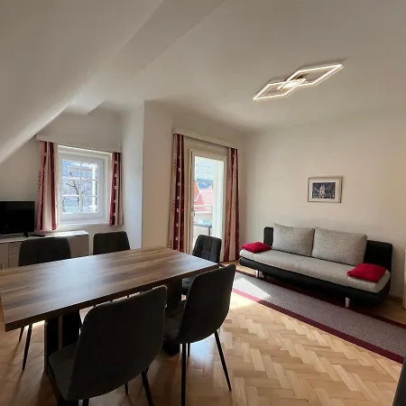 Werndl Apartment